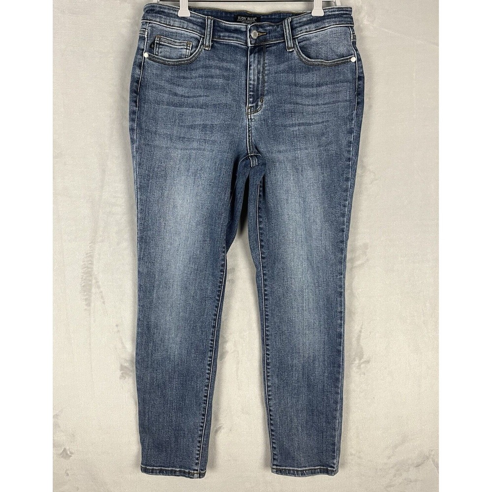 JUDY BLUE Jean Women 13/31 Blue Wash Classic Slim Fit Stretch Mid-Rise Whisker